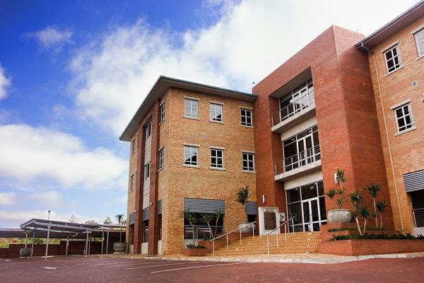 237 m² Commercial space
