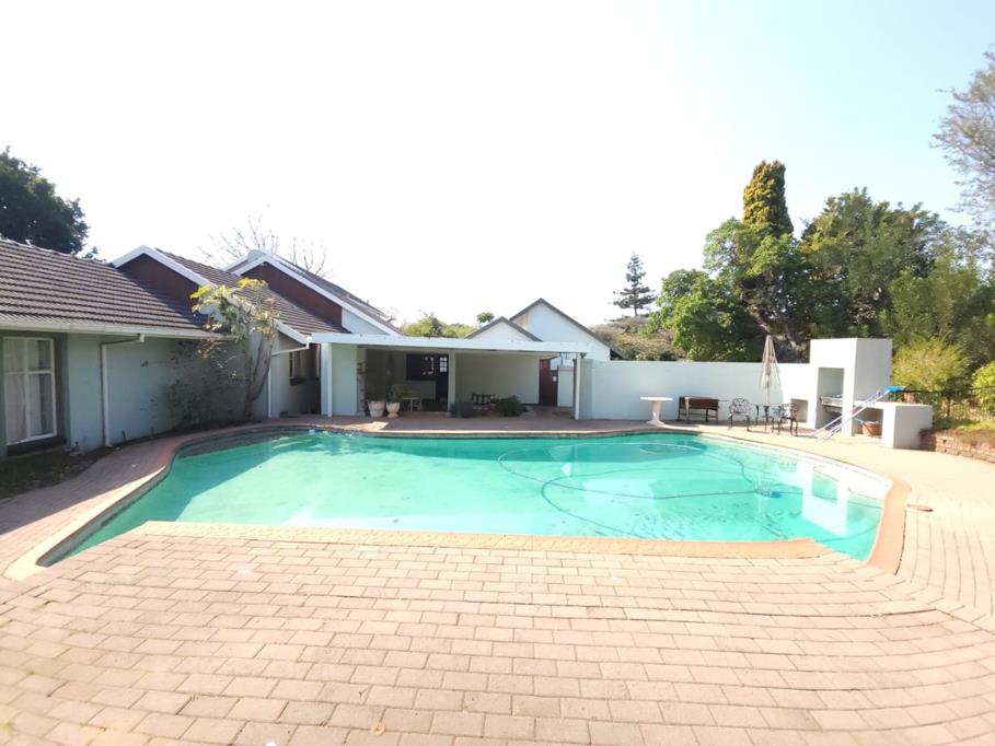5 Bedroom House