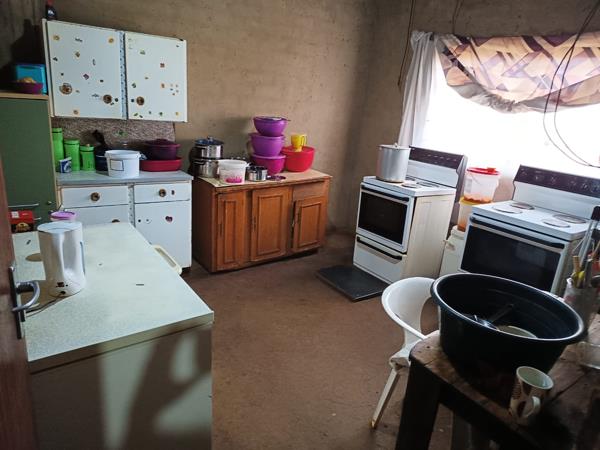 2 Bedroom House