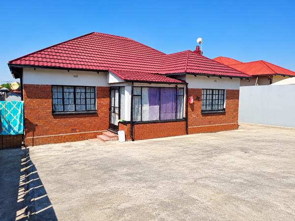 4 Bedroom House