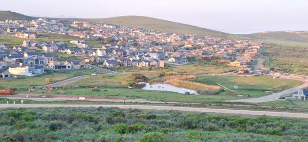 1 316 m² Land