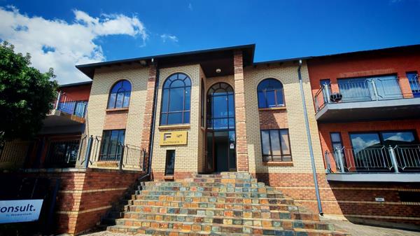 102 m² Commercial space