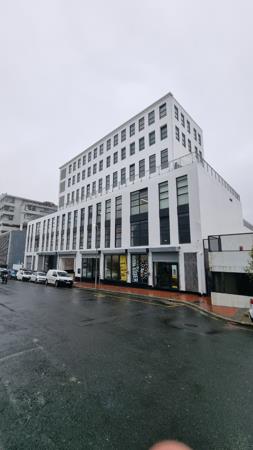 108 m² Commercial space