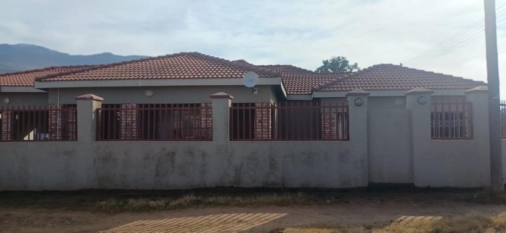 5 Bedroom House