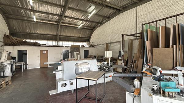 150 m² Industrial space