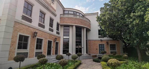 395 m² Commercial space