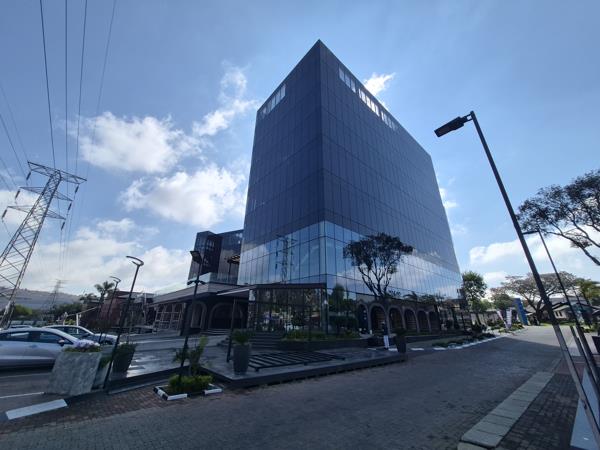 400 m² Commercial space
