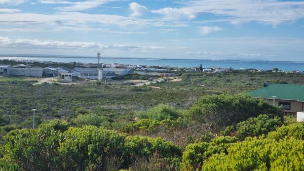 704 m² Land