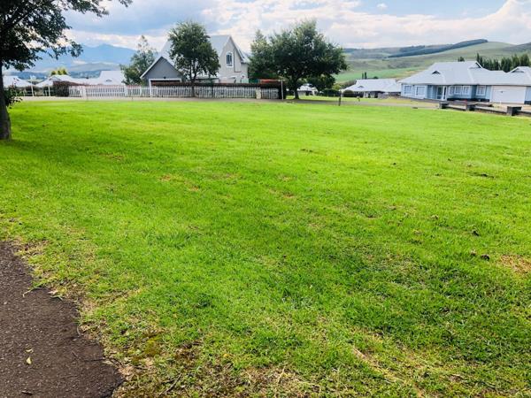 939 m² Land
