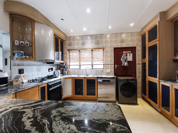 3 Bedroom Simplex