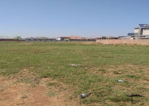 1 362 m² Land