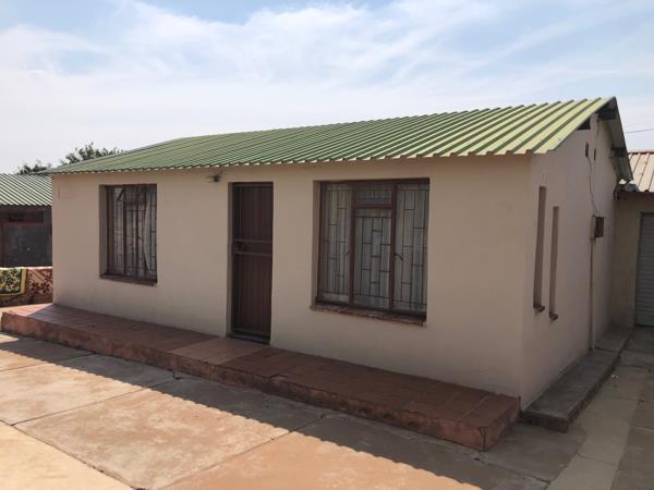 2 Bedroom House