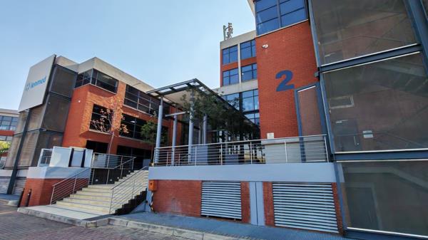 918 m² Office Space