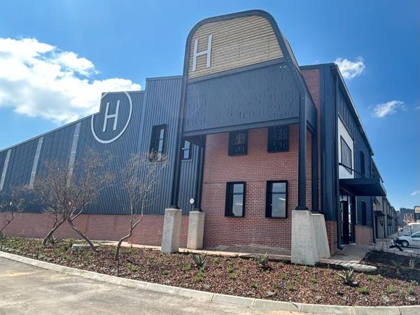 381 m² Commercial space