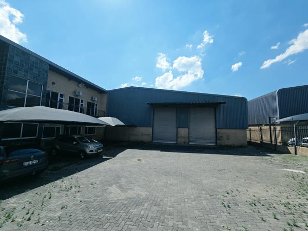 1 034 m² Industrial space