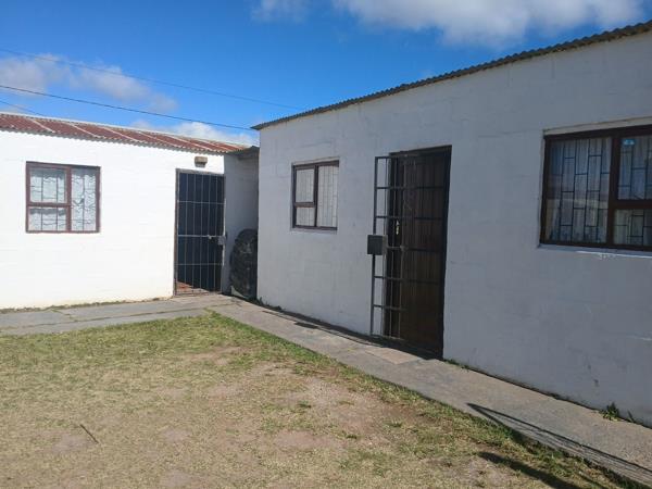 1 Bedroom House