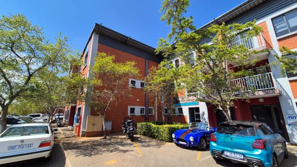 304 m² Industrial space