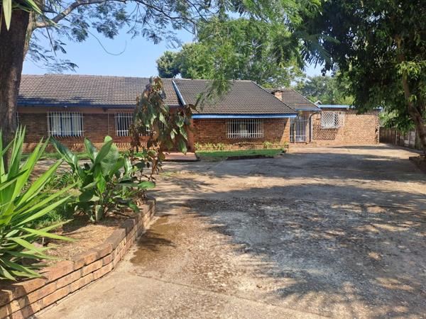 8 Bedroom House
