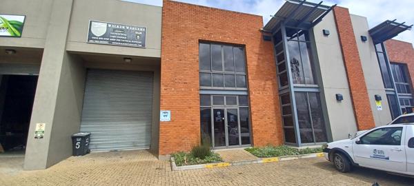 558 m² Industrial space