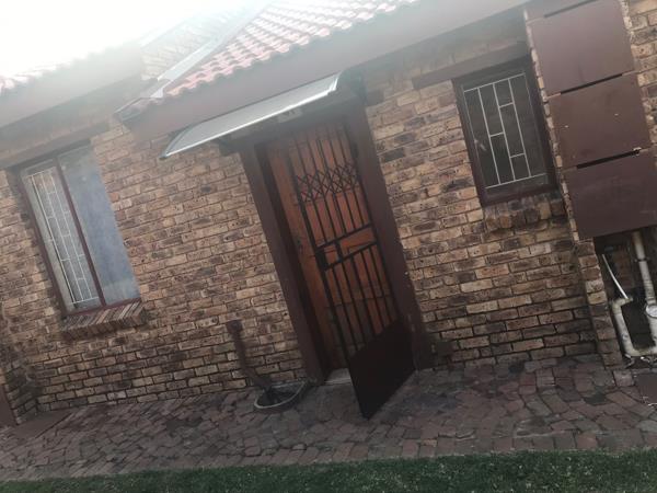 2 Bedroom House