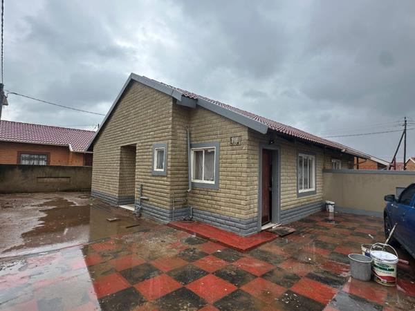 2 Bedroom House