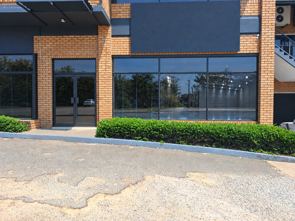 440 m² Commercial space