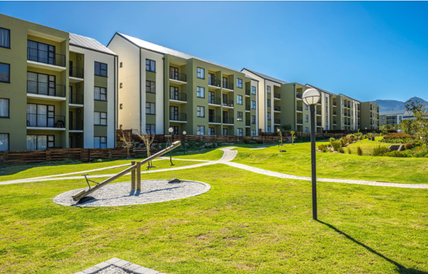 3 Bedroom Apartment