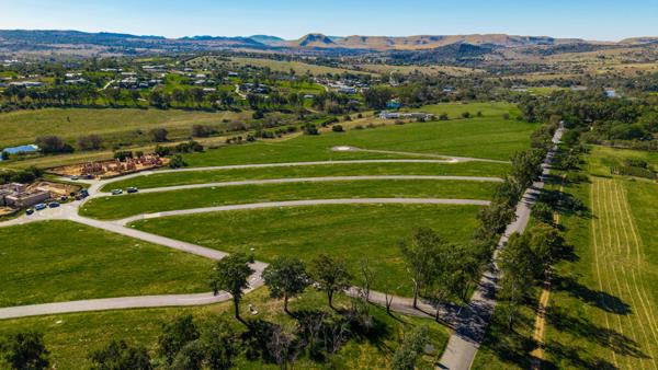 1 282 m² Land