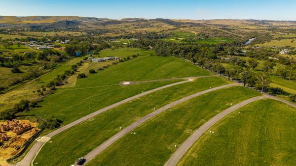 1 401 m² Land