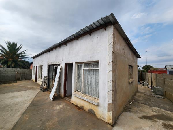 7 Bedroom House