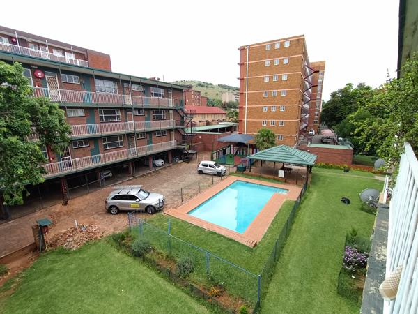 2 Bedroom Flat