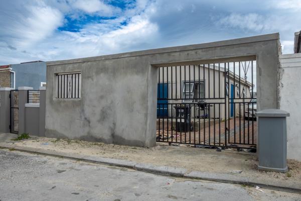 2 Bedroom House