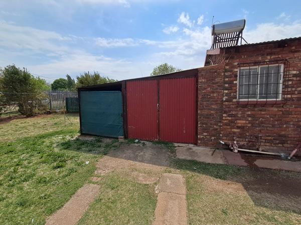 2 Bedroom House