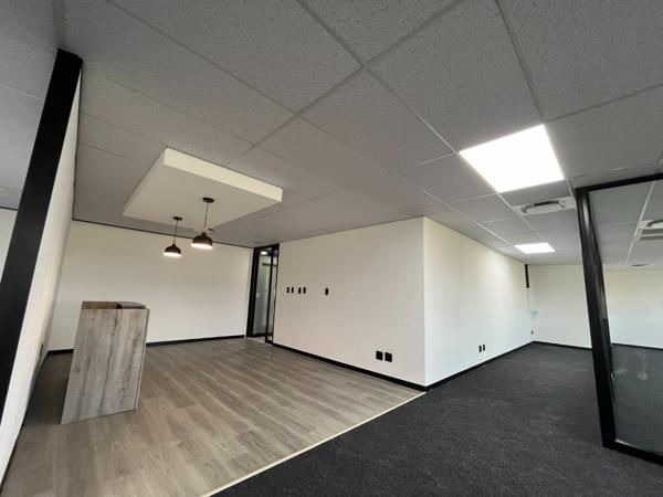 739 m² Commercial space