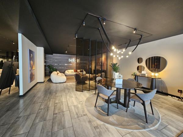 1 000 m² Commercial space