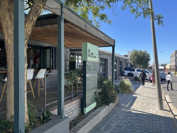 297 m² Commercial space