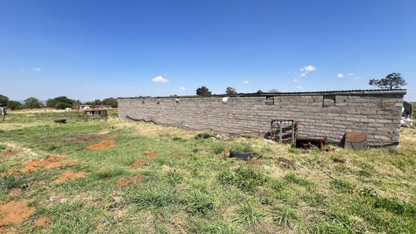 2.3 ha Farm