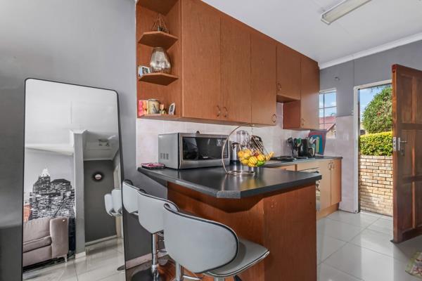 2 Bedroom Simplex