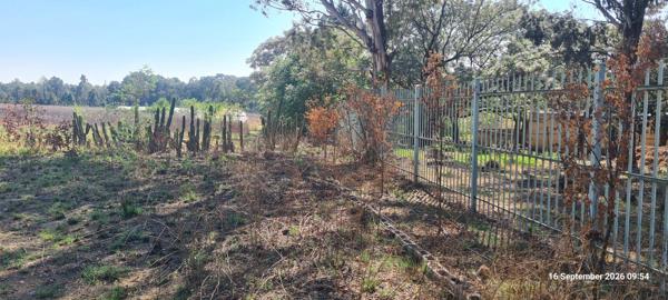 4 471 ha Land