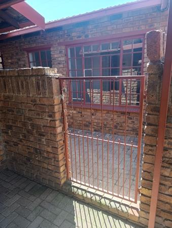 2 Bedroom Simplex