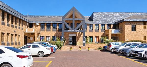 221.8 m² Commercial space