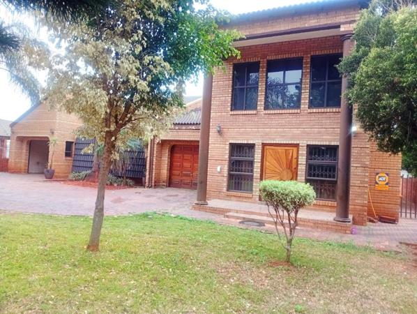 7 Bedroom House