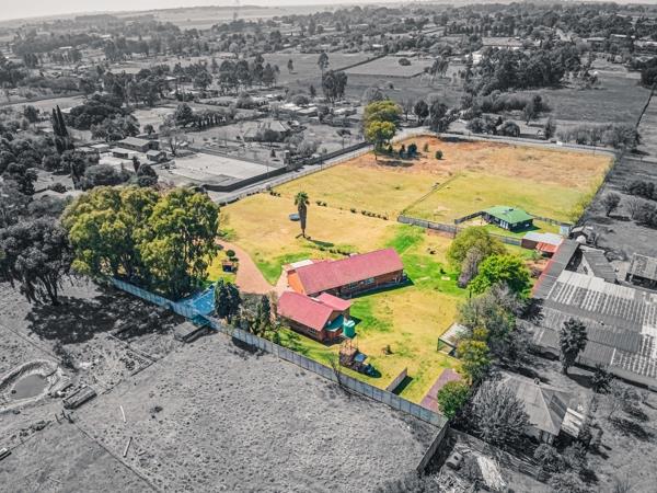 9 Bedroom House