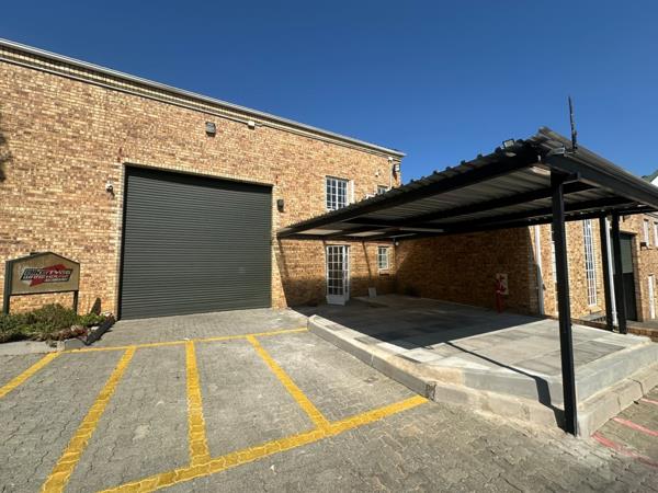351 m² Industrial space