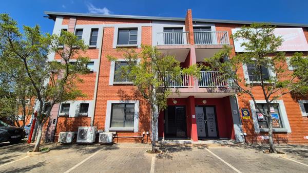 607 m² Industrial space