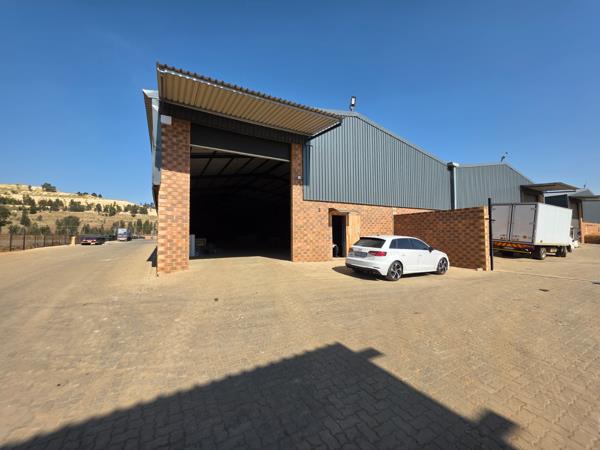 815 m² Industrial space
