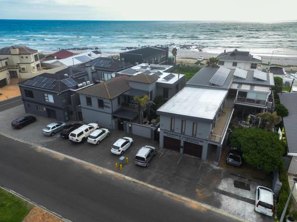 8 Bedroom House