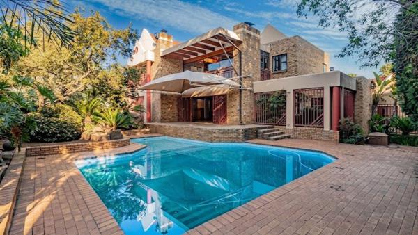 5 Bedroom House