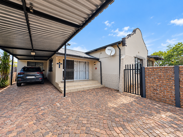 4 Bedroom House