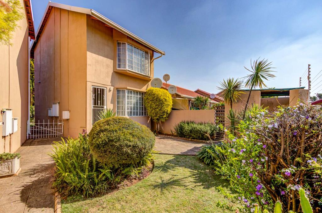 1 Bedroom Townhouse